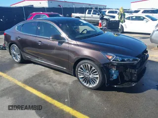2017 Kia Cadenza Premium z VIN KNALC4J12H5066841, wystawiony jako IAAI lot #41860841 z przebiegiem 26 549 mil mil oraz . Historia ofert i sprzedaży dostępna na DreamBid. Obrazek 1.