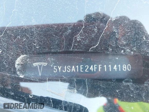 2015 Tesla Model S 85D z VIN 5YJSA1E24FF114180, wystawiony jako IAAI lot #41832583 z przebiegiem 152 008 mil mil oraz . Historia ofert i sprzedaży dostępna na DreamBid. Obrazek 9.