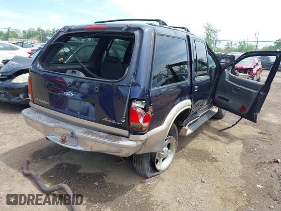 2001 Ford Explorer Eddie Bauer z VIN 1FMZU74E01ZA15102, wystawiony jako IAAI lot #42296412 z przebiegiem 163 954 mil mil oraz . Historia ofert i sprzedaży dostępna na DreamBid. Obrazek 6.