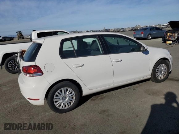 2014 Volkswagen Golf z VIN WVWDB7AJ2EW003496, wystawiony jako Copart lot #75106174 z przebiegiem 70 509 mil mil oraz Czysty tytuł • Clean title. Historia ofert i sprzedaży dostępna na DreamBid. Obrazek 3.