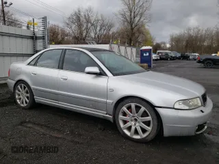2000 Audi S4 z VIN WAUDD68D8YA106182, wystawiony jako Copart lot #52191385 z przebiegiem Nie podano mil oraz Tytuł czysty. Historia ofert i sprzedaży dostępna na DreamBid. Obrazek 4.