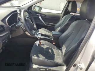 2022 Mitsubishi Eclipse Cross SE z VIN JA4ATWAAXNZ049788, wystawiony jako Copart lot #61927415 z przebiegiem 52 855 mil mil oraz Szkoda całkowita • Salvage title. Historia ofert i sprzedaży dostępna na DreamBid. Obrazek 7.