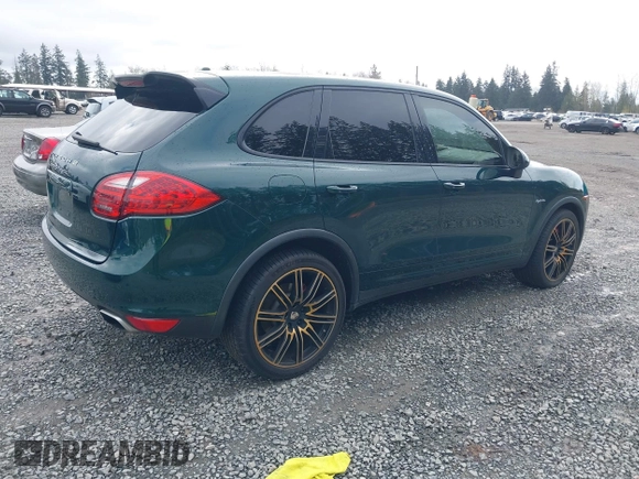 2012 Porsche Cayenne S Hybrid z VIN WP1AE2A20CLA92813, wystawiony jako IAAI lot #41916936 z przebiegiem 145 503 mil mil oraz . Historia ofert i sprzedaży dostępna na DreamBid. Obrazek 4.