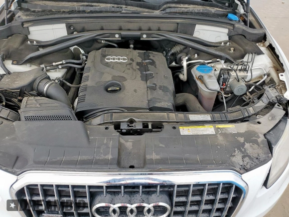 2015 Audi Q5 Premium Plus with VIN WA1LFAFP8FA059574, listed as a Copart auction lot 60562265 with 104,340 mi miles and Salvage title. Bid and sale history available at DreamBid. Image 11.