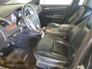 2014 Chrysler 300 with VIN 2C3CCAAG4EH236843, listed as a Copart auction lot 47311085 with 177,909 mi miles and Clean Title. Bid and sale history available at carsss.com. Image 7.
