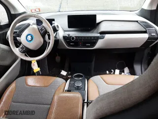2017 BMW i3 with VIN WBY1Z8C50HV551722, listed as a Copart auction lot 37751273 with 3,673 mi miles. Bid and sale history available at carsss.com. Image 8.