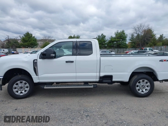 2024 Ford F-250 XL с VIN 1FT7X2BN5RED47418, выставлен на аукционе IAAI как лот 42049571 с пробегом 3 834 миль миль и . История ставок и продаж доступна на DreamBid. Изображение 14.