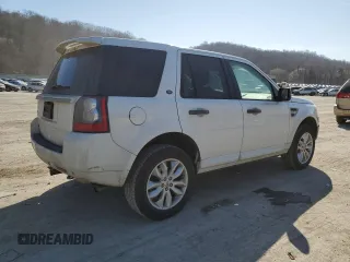 2012 Land Rover LR2 HSE with VIN SALFR2BN3CH281150, listed as a Copart auction lot 48700795 with 105,144 mi miles and Salvage title. Bid and sale history available at DreamBid. Image 3.