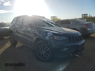 2017 Jeep Grand Cherokee Trailhawk with VIN 1C4RJFLT8HC772429, listed as a Copart auction lot 89334325 with 193,516 mi miles and Salvage title. Bid and sale history available at DreamBid. Image 4.