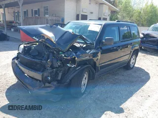 2016 Jeep Patriot Sport with VIN 1C4NJPBA5GD670258, listed as a IAAI auction lot 41979791 with 129,284 mi miles and . Bid and sale history available at carsss.com. Image 2.
