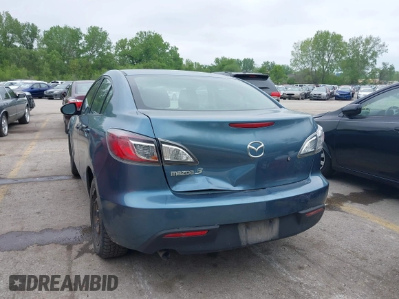 2011 Mazda Mazda3 i Sport with VIN JM1BL1UF9B1494151, listed as a IAAI auction lot 42135686 with 280,999 mi miles. Bid and sale history available at carsss.com. Image 6.