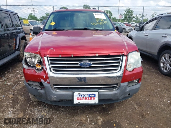 2006 Ford Explorer XLT z VIN 1FMEU73E46UB59076, wystawiony jako IAAI lot #42440539 z przebiegiem 166 077 mil mil oraz . Historia ofert i sprzedaży dostępna na DreamBid. Obrazek 12.