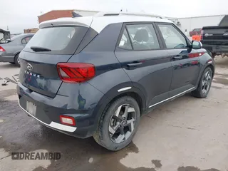 2020 Hyundai Venue SEL with VIN KMHRC8A32LU027103, listed as a IAAI auction lot 41948134 with 152,489 mi miles. Bid and sale history available at carsss.com. Image 4.