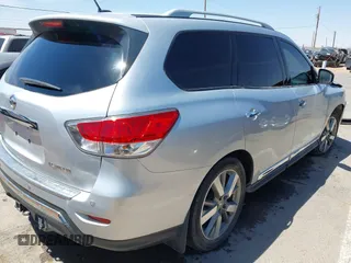 2014 Nissan Pathfinder S with VIN 5N1AR2MN7EC643118, listed as a IAAI auction lot 42126204 with 102,960 mi miles and . Bid and sale history available at DreamBid. Image 4.