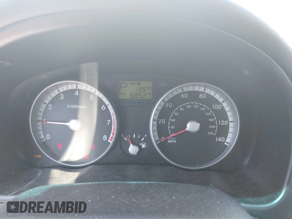 2009 Hyundai Accent Auto GLS with VIN KMHCN46C29U331834, listed as a IAAI auction lot 42027159 with 68,527 mi miles. Bid and sale history available at carsss.com. Image 7.