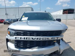 2020 Chevrolet Silverado 1500 Custom with VIN 3GCPWBEH6LG340504, listed as a IAAI auction lot 40007894 with 49,725 mi miles. Bid and sale history available at carsss.com. Image 12.