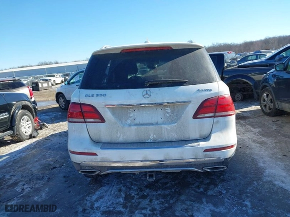 2016 Mercedes-Benz GLE with VIN 4JGDA5HB9GA790710, listed as a IAAI auction lot 41417751 with 82,673 mi miles. Bid and sale history available at carsss.com. Image 17.