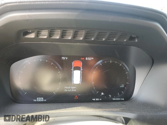 2021 Volvo XC90 Inscription with VIN YV4A221L0M1696729, listed as a Copart auction lot 69058114 with 67,978 mi miles and Salvage title. Bid and sale history available at DreamBid. Image 9.