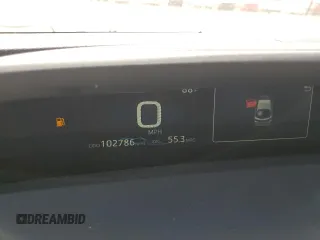2021 Toyota Prius LE z VIN JTDKAMFPXM3190346, wystawiony jako Copart lot #57626675 z przebiegiem 102 786 mil mil oraz Szkoda całkowita • Salvage title. Historia ofert i sprzedaży dostępna na DreamBid. Obrazek 9.