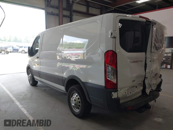 2024 Ford Transit z VIN 1FTYE2Y89RKB18494, wystawiony jako IAAI lot #42445260 z przebiegiem 19 070 mil mil oraz . Historia ofert i sprzedaży dostępna na DreamBid. Obrazek 3.