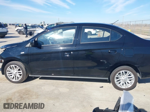 2024 Mitsubishi Mirage ES z VIN ML32FUFJ3RHF01404, wystawiony jako IAAI lot #41214066 z przebiegiem 14 872 mil mil oraz . Historia ofert i sprzedaży dostępna na DreamBid. Obrazek 15.