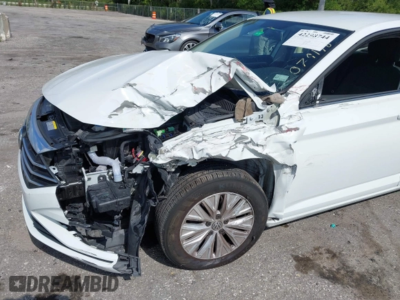 2020 Volkswagen Jetta S with VIN 3VWC57BU8LM079178, listed as a IAAI auction lot 42298744 with 47,044 mi miles and . Bid and sale history available at DreamBid. Image 6.
