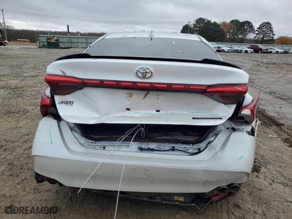 2019 Toyota Avalon XLE with VIN 4T1BZ1FB2KU032016, listed as a Copart auction lot 85152444 with NaN miles and Salvage Title. Bid and sale history available at carsss.com. Image 6.