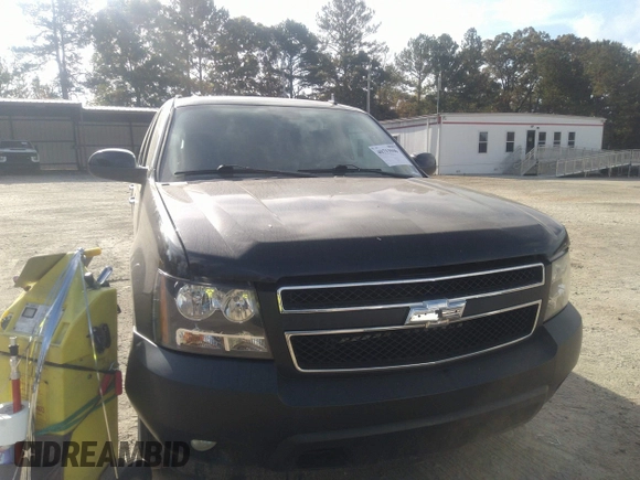 2010 Chevrolet Suburban LT with VIN 1GNUCJE01AR196820, listed as a IAAI auction lot 40713946 with 234,838 mi miles and . Bid and sale history available at DreamBid. Image 6.