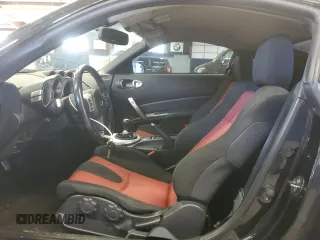 2008 Nissan 350Z Touring z VIN JN1BZ34EX8M751913, wystawiony jako Copart lot #86849544 z przebiegiem 33 380 mil mil oraz Szkoda całkowita • Salvage title. Historia ofert i sprzedaży dostępna na DreamBid. Obrazek 7.