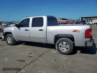 2012 Chevrolet Silverado 1500 LT with VIN 3GCPCSE01CG268792, listed as a Copart auction lot 54063075 with 139,484 mi miles and Salvage Title. Bid and sale history available at carsss.com. Image 2.