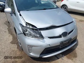 2013 Toyota Prius One with VIN JTDKN3DU7D5685051, listed as a IAAI auction lot 42155692 with 156,958 mi miles and . Bid and sale history available at DreamBid. Image 6.