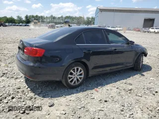 2013 Volkswagen Jetta SE с VIN 3VWDP7AJ3DM355421, выставлен на аукционе Copart как лот 63753015 с пробегом 203 322 миль миль и Списание • Salvage title. История ставок и продаж доступна на DreamBid. Изображение 3.