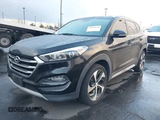 2018 Hyundai Tucson Sport with VIN KM8J33AL4JU753431, listed as a IAAI auction lot 41685678 with 71,934 mi miles. Bid and sale history available at carsss.com. Image 17.