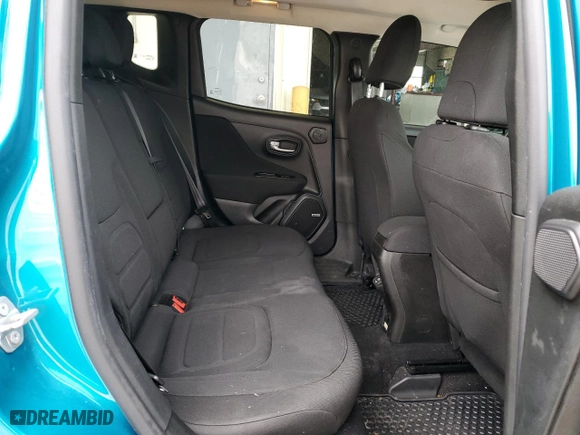 2020 Jeep Renegade Latitude with VIN ZACNJABB4LPL39279, listed as a Copart auction lot 46599525 with 40,060 mi miles and Salvage Title. Bid and sale history available at carsss.com. Image 11.
