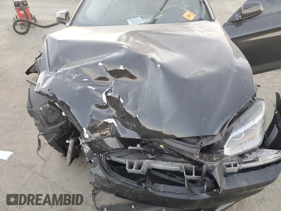 2015 BMW 6 Series 640i z VIN WBA6A0C59FD318390, wystawiony jako Copart lot #87831165 z przebiegiem Nie podano mil oraz Szkoda całkowita • Salvage title. Historia ofert i sprzedaży dostępna na DreamBid. Obrazek 11.