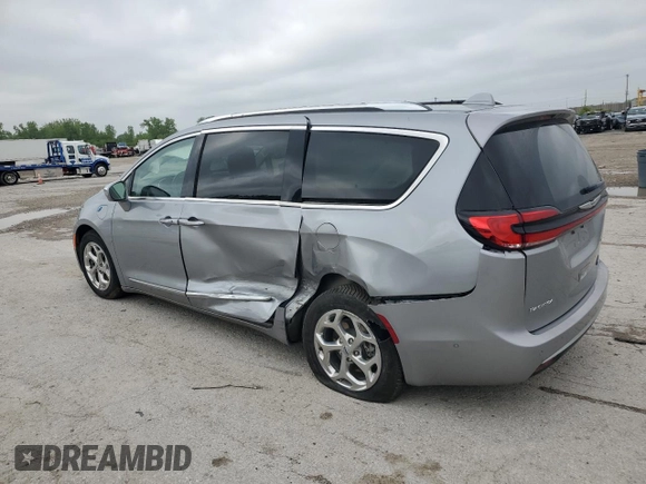 2021 Chrysler Pacifica Hybrid Limited with VIN 2C4RC1S76MR518110, listed as a Copart auction lot 54557065 with 61,908 mi miles and Salvage title. Bid and sale history available at DreamBid. Image 2.