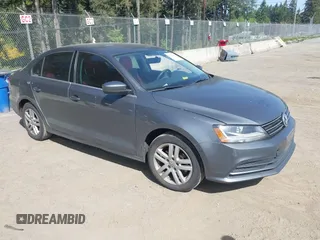 2017 Volkswagen Jetta S с VIN 3VW2B7AJ3HM270834, выставлен на аукционе IAAI как лот 42222495 с пробегом 57 003 миль миль и . История ставок и продаж доступна на DreamBid. Изображение 1.