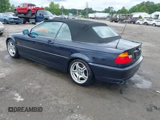 2001 BMW 3 Series 330Ci z VIN WBABS53481EV87242, wystawiony jako IAAI lot #42269465 z przebiegiem 165 291 mil mil oraz . Historia ofert i sprzedaży dostępna na DreamBid. Obrazek 3.