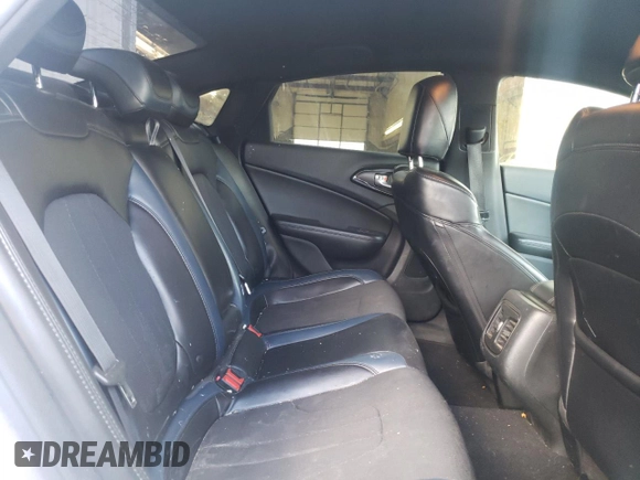 2016 Chrysler 200 S with VIN 1C3CCCBB0GN115784, listed as a Copart auction lot 54707163 with 83,570 mi miles and Clean Title. Bid and sale history available at carsss.com. Image 10.