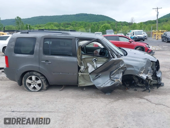 2011 Honda Pilot EX-L z VIN 5FNYF4H60BB051942, wystawiony jako IAAI lot #42228752 z przebiegiem 182 134 mil mil oraz . Historia ofert i sprzedaży dostępna na DreamBid. Obrazek 14.
