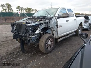 2018 Ram 2500 Tradesman with VIN 3C6UR5CJ4JG147600, listed as a IAAI auction lot 41514148 with 115,289 mi miles. Bid and sale history available at carsss.com. Image 17.