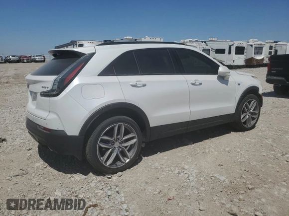 2019 Cadillac XT4 AWD Sport z VIN 1GYFZFR47KF177969, wystawiony jako Copart lot #50020515 z przebiegiem 70 627 mil mil oraz Szkoda całkowita • Salvage title. Historia ofert i sprzedaży dostępna na DreamBid. Obrazek 3.