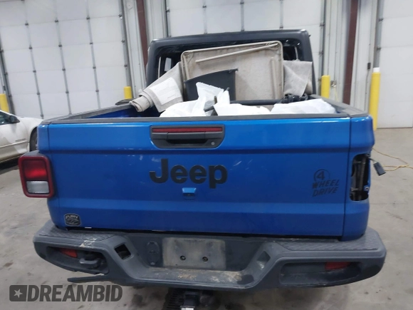 2021 Jeep Gladiator Willys with VIN 1C6HJTAG9ML535479, listed as a IAAI auction lot 41212241 with 81,044 mi miles and . Bid and sale history available at DreamBid. Image 17.