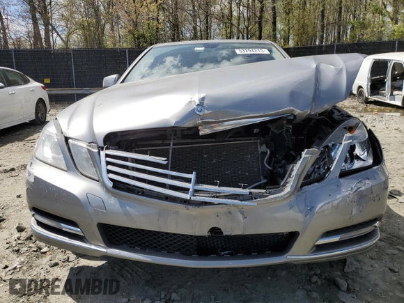2012 Mercedes-Benz E 350 Luxury with VIN WDDHF8JB1CA538338, listed as a Copart auction lot 53294215 with 126,329 mi miles and Salvage title. Bid and sale history available at DreamBid. Image 5.