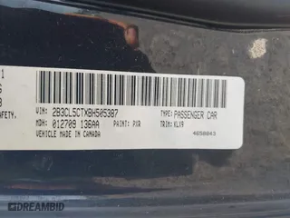 2011 Dodge Charger Road/Track with VIN 2B3CL5CTXBH505387, listed as a IAAI auction lot 42026220 with 205,429 mi miles. Bid and sale history available at carsss.com. Image 9.