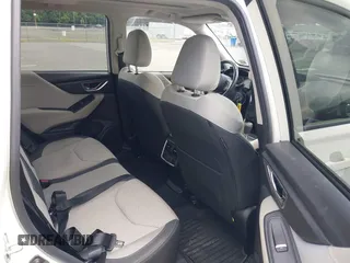 2019 Subaru Forester Premium with VIN JF2SKAEC5KH564387, listed as a IAAI auction lot 39915371 with 57,331 mi miles. Bid and sale history available at carsss.com. Image 8.