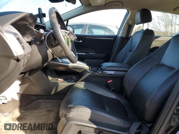 2018 Honda Clarity Plug-In Hybrid Touring with VIN JHMZC5F37JC019186, listed as a Copart auction lot 43803474 with 75,574 mi miles. Bid and sale history available at carsss.com. Image 7.