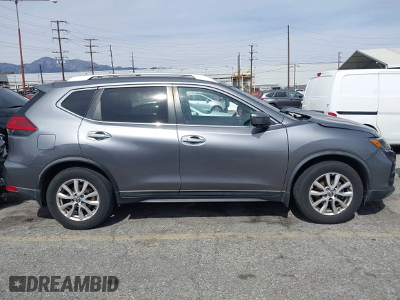 2017 Nissan Rogue SV with VIN KNMAT2MT5HP506101, listed as a IAAI auction lot 41677842 with 83,869 mi miles. Bid and sale history available at carsss.com. Image 14.