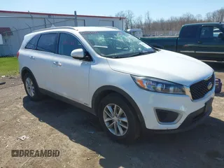 2018 Kia Sorento LX with VIN 5XYPGDA39JG415677, listed as a IAAI auction lot 42051631 with 72,734 mi miles. Bid and sale history available at carsss.com. Image 1.