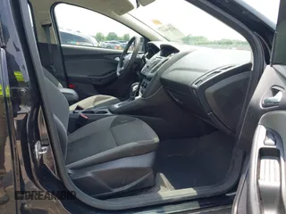2012 Ford Focus SE с VIN 1FAHP3F29CL220562, выставлен на аукционе IAAI как лот 42299647 с пробегом 117 090 миль миль и . История ставок и продаж доступна на DreamBid. Изображение 5.